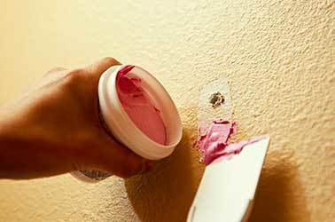 How to repair a damaged wall